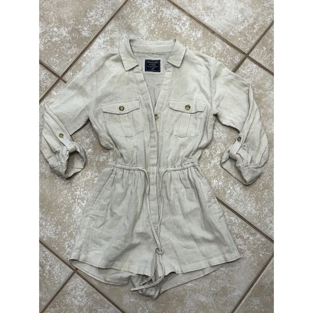 Abercrombie & Fitch Beige Button-Front Romper – Size XSP